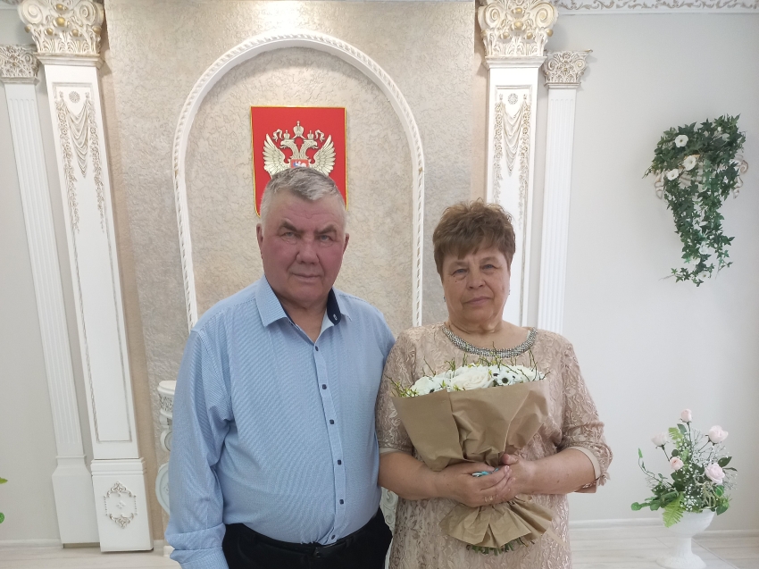 Золотые мгновения: семья из Читы отметила 50 лет совместной жизни